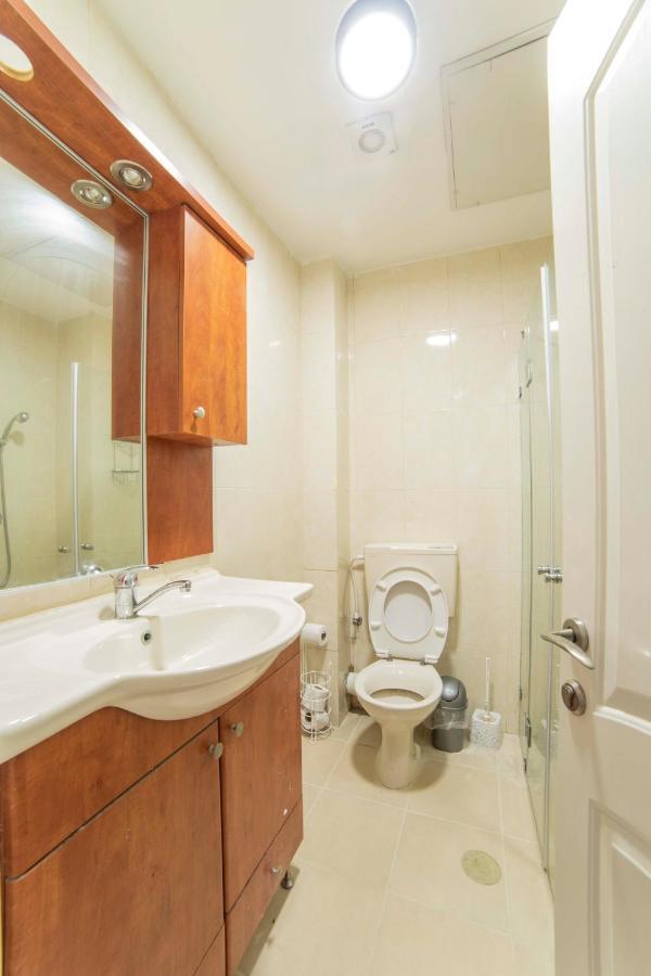 Ourplace Nachalat Binyamin Tel Aviv Exterior photo
