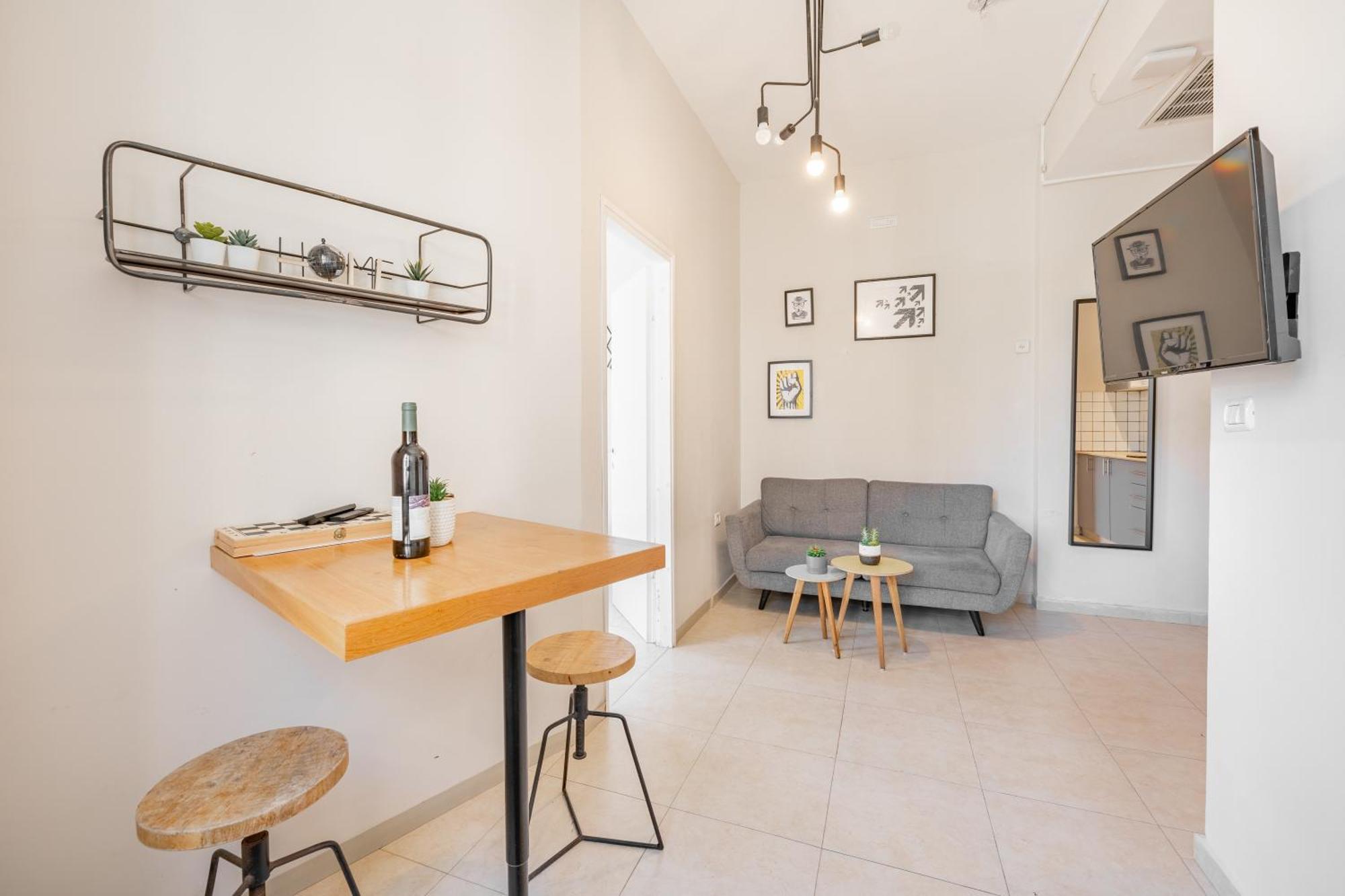 Ourplace Nachalat Binyamin Tel Aviv Exterior photo